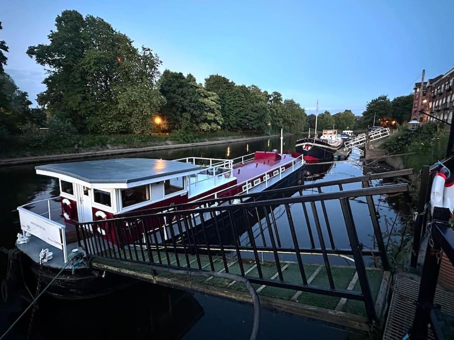Unique Houseboat Experience I Central City Break York Eksteriør bilde